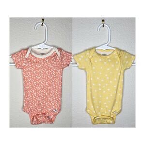GERBER BABY ORGANICS Onesie Bundle Size 0-3 Months